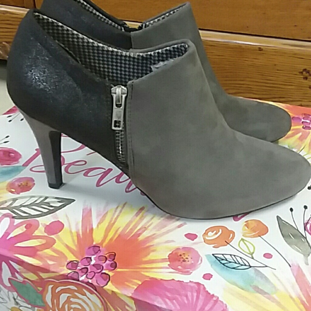 Dex flex booties